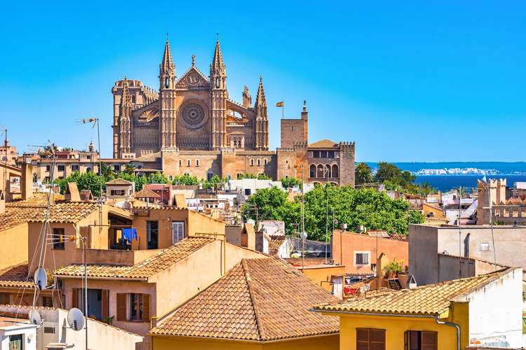 Explora los alojamientos mejor valorados en Palma – Encuentra el hotel, apartamento, hostal o villa ideal para tu estancia en 2025 Los mejores alojamientos en Palma – Hoteles, apartamentos, hostales y villas para todo tipo de viajeros en 2025